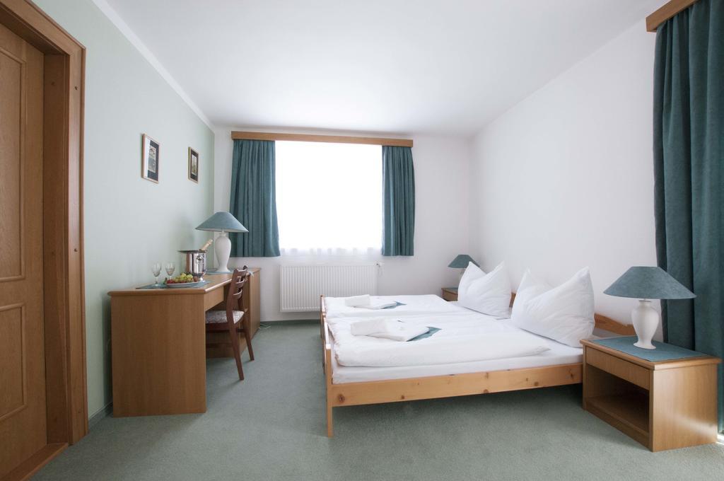 Horsky Pension Gendorf Černý Dŭl Szoba fotó